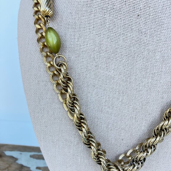Sarah Coventry Green Lucite Double Link Strand Moon Glow Drop Necklace - Picture 4 of 16